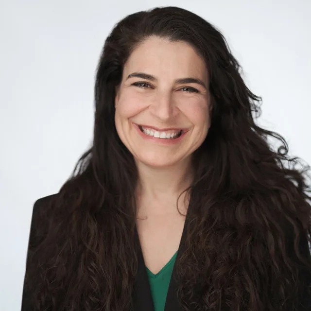 Ariana ERAS fellowship application headshot-1.JPG