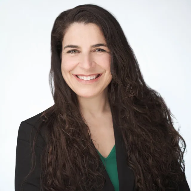 Ariana ERAS fellowship application headshot-2.JPG