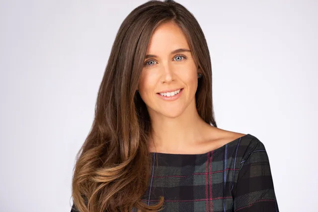 Kate middleton headshotdc professional headshot photographer dc linkedin photos-2.JPG