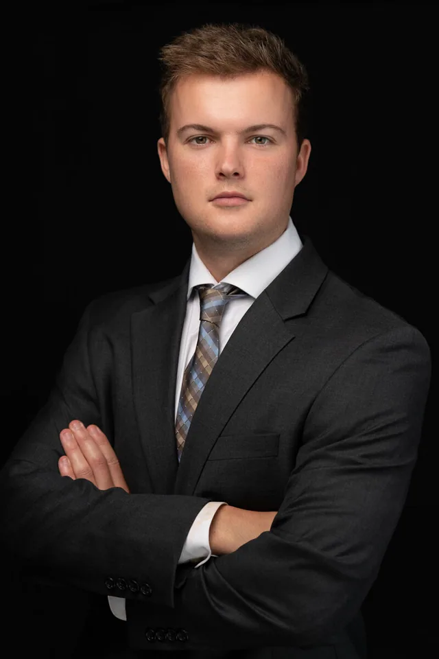company headshots profiles black backdrop consistent photos headshotdc dc headshots moshe zusman-7.JPG