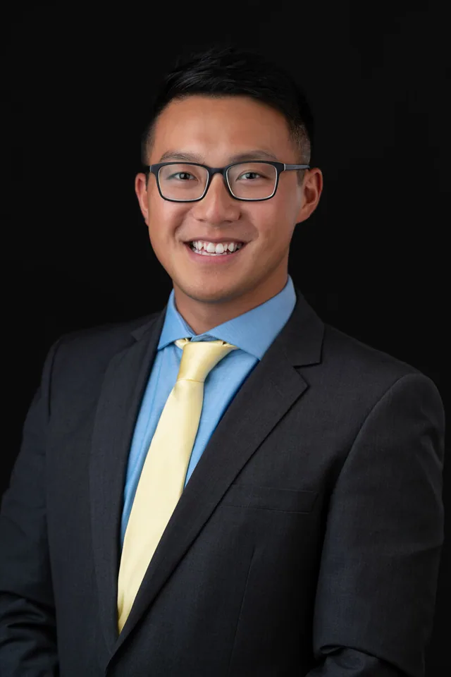 company headshots profiles black backdrop consistent photos headshotdc dc headshots moshe zusman-1.JPG