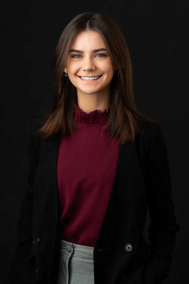 company headshots profiles black backdrop consistent photos headshotdc dc headshots moshe zusman-5.JPG