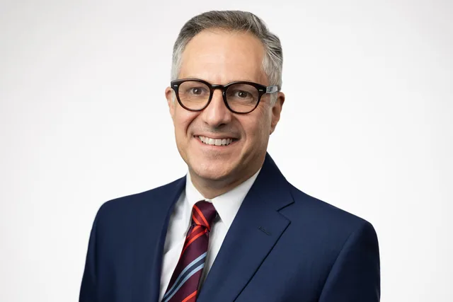 dc headshots moshe zusman photographer-1.JPG