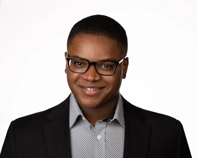 langston Hughes Headshot dc photographer moshe zusman linkedin social media-1.JPG